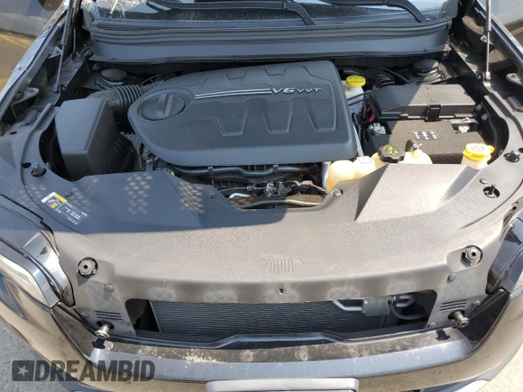 2021 Jeep Cherokee Limited z VIN 1C4PJMDX0MD125945, wystawiony jako Copart lot #65725764 z przebiegiem 30 422 mil mil oraz Szkoda całkowita • Salvage title. Historia ofert i sprzedaży dostępna na DreamBid. Obrazek 11.