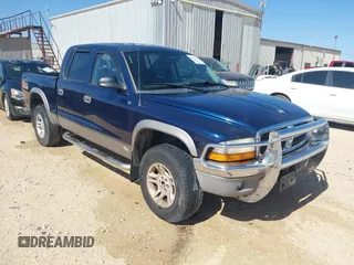 2003 Dodge Dakota SLT with VIN 1D7HG48N23S200916, listed as a IAAI auction lot 41672271 with 193,552 mi miles and . Bid and sale history available at carsss.com. Image 1.