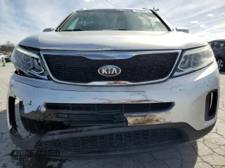 2014 Kia Sorento LX with VIN 5XYKT4A65EG493895, listed as a Copart auction lot 50365215 with 161,023 mi miles and Salvage Title. Bid and sale history available at DreamBid. Image 5.