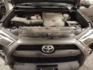 2019 Toyota 4Runner SR5 with VIN JTEBU5JR7K5672873, listed as a IAAI auction lot 41932510 with 122,894 mi miles and . Bid and sale history available at DreamBid. Image 10.