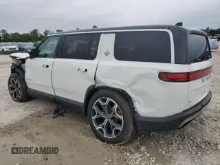 2024 Rivian R1S Adventure z VIN 7PDSGABA7RN034025, wystawiony jako Copart lot #55949335 z przebiegiem 14 429 mil mil oraz Szkody całkowita. Historia ofert i sprzedaży dostępna na DreamBid. Obrazek 2.