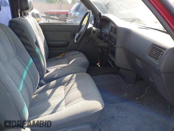 1993 Toyota Pickup with VIN JT4VN93D3P5037082, listed as a IAAI auction lot 42429972 with 187,284 mi miles and . Bid and sale history available at DreamBid. Image 5.