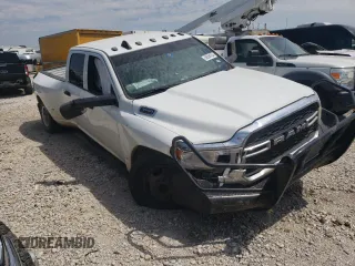 2022 Ram 3500 Tradesman with VIN 3C63RPGL7NG353311, listed as a Copart auction lot 66594704 with 0 mi miles and Salvage Title. Bid and sale history available at carsss.com. Image 4.