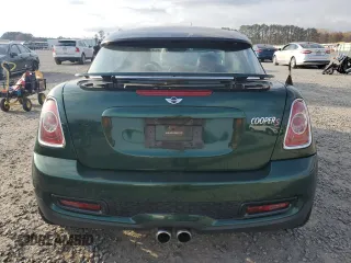 2013 MINI Coupe S z VIN WMWSX3C51DT409008, wystawiony jako Copart lot #82781914 z przebiegiem 122 465 mil mil oraz Tytuł czysty. Historia ofert i sprzedaży dostępna na DreamBid. Obrazek 6.