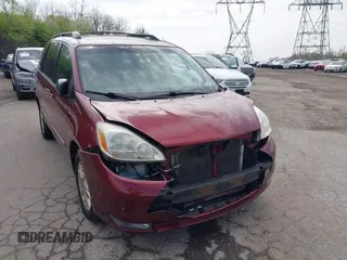 2005 Toyota Sienna XLE with VIN 5TDBA22C25S047298, listed as a IAAI auction lot 42039417 with 185,105 mi miles. Bid and sale history available at carsss.com. Image 6.