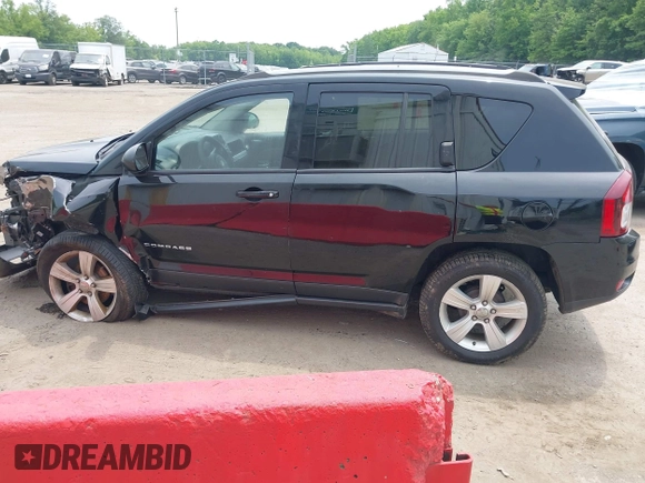 2017 Jeep Compass Sport SE z VIN 1C4NJCBA4HD148117, wystawiony jako IAAI lot #42440046 z przebiegiem 124 891 mil mil oraz . Historia ofert i sprzedaży dostępna na DreamBid. Obrazek 14.