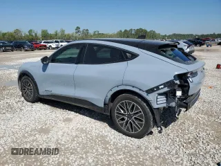 2024 Ford Mustang Mach-E Premium z VIN 3FMTK3R72RMA15369, wystawiony jako Copart lot #50387625 z przebiegiem 1 440 mil mil oraz Szkoda całkowita • Salvage title. Historia ofert i sprzedaży dostępna na DreamBid. Obrazek 2.
