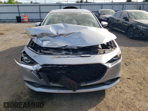 2019 Mazda 3 z VIN 3MZBPABL1KM113924, wystawiony jako Copart lot #54479075 z przebiegiem 116 948 mil mil oraz Szkoda całkowita • Salvage title. Historia ofert i sprzedaży dostępna na DreamBid. Obrazek 5.