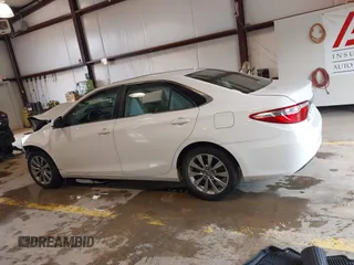 2015 Toyota Camry XLE z VIN 4T1BF1FK5FU951569, wystawiony jako IAAI lot #42237607 z przebiegiem 188 632 mil mil oraz . Historia ofert i sprzedaży dostępna na DreamBid. Obrazek 13.