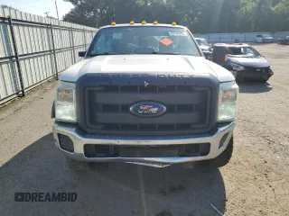 2014 Ford F-250 XL z VIN 1FT7X2B64EEA68416, wystawiony jako Copart lot #59784395 z przebiegiem 219 079 mil mil oraz Szkoda całkowita • Salvage title. Historia ofert i sprzedaży dostępna na DreamBid. Obrazek 5.