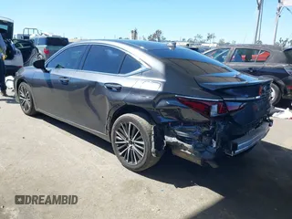 2024 Lexus ES with VIN 58ADA1C17RU044211, listed as a IAAI auction lot 41824731 with 36,048 mi miles. Bid and sale history available at carsss.com. Image 3.