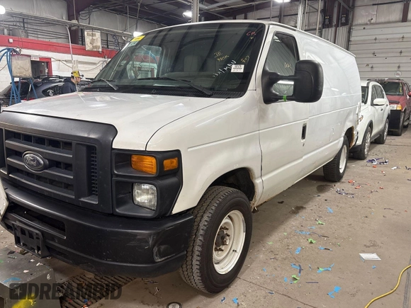 2010 Ford Econoline Cargo Commercial with VIN 1FTNE1EW5ADA91738, listed as a IAAI auction lot 41943882 with 350,658 mi miles. Bid and sale history available at carsss.com. Image 1.