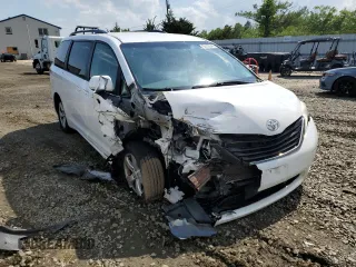 2014 Toyota Sienna LE AAS with VIN 5TDKK3DC6ES497746, listed as a Copart auction lot 56125845 with 142,596 mi miles and Salvage Title. Bid and sale history available at DreamBid. Image 4.