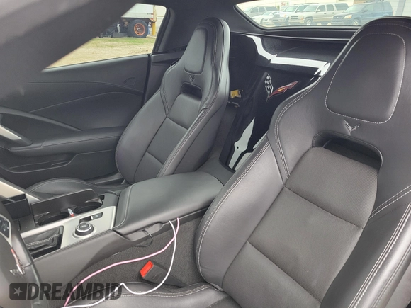 2019 Chevrolet Corvette Grand Sport 2LT with VIN 1G1YY3D72K5121941, listed as a IAAI auction lot 41640008 with 33,476 mi miles. Bid and sale history available at carsss.com. Image 8.