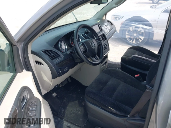 2017 Dodge Grand Caravan SE with VIN 2C4RDGBG3HR660839, listed as a IAAI auction lot 42003578 with Not Provided miles and . Bid and sale history available at DreamBid. Image 5.