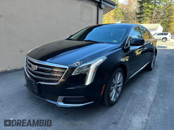 2018 Cadillac XTS Livery with VIN 2G61U5S38J9125061, listed as a Copart auction lot 55403965 with 219,673 mi miles and Clean Title. Bid and sale history available at carsss.com. Image 2.