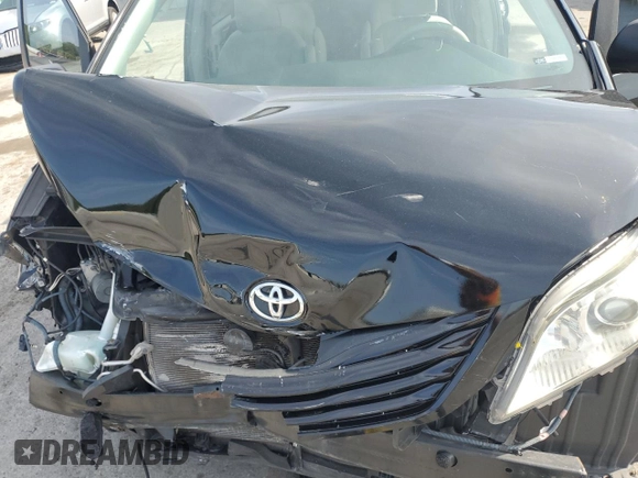 2014 Toyota Sienna L with VIN 5TDZK3DC8ES504985, listed as a Copart auction lot 56174035 with 185,955 mi miles and Salvage title. Bid and sale history available at DreamBid. Image 12.