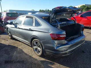 2020 Volkswagen Jetta S z VIN 3VWCB7BU1LM039193, wystawiony jako IAAI lot #42305897 z przebiegiem 108 319 mil mil oraz . Historia ofert i sprzedaży dostępna na DreamBid. Obrazek 3.