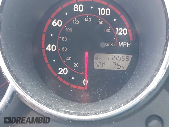 2005 Toyota Matrix STD with VIN 2T1KR32E05C435669, listed as a IAAI auction lot 41754246 with 174,059 mi miles and . Bid and sale history available at DreamBid. Image 15.