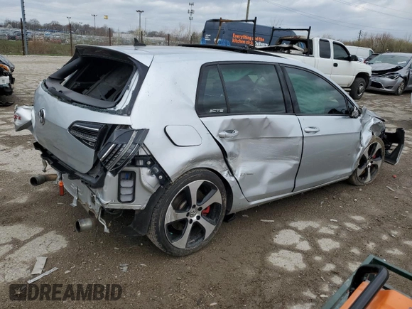 2017 Volkswagen GTI S z VIN 3VW447AU0HM033019, wystawiony jako Copart lot #51518285 z przebiegiem 93 427 mil mil oraz Szkoda całkowita • Salvage title. Historia ofert i sprzedaży dostępna na DreamBid. Obrazek 3.