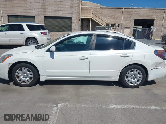 2010 Nissan Altima 2.5 S with VIN 1N4AL2AP6AC192680, listed as a IAAI auction lot 41894319 with 204,762 mi miles. Bid and sale history available at carsss.com. Image 14.