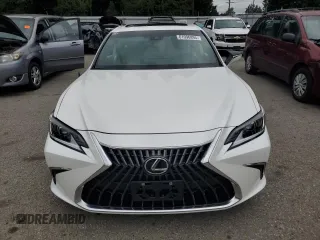 2024 Lexus ES 250 with VIN 58AD11D19RU012276, listed as a Copart auction lot 61096895 with 5,595 mi miles and Salvage title. Bid and sale history available at DreamBid. Image 5.