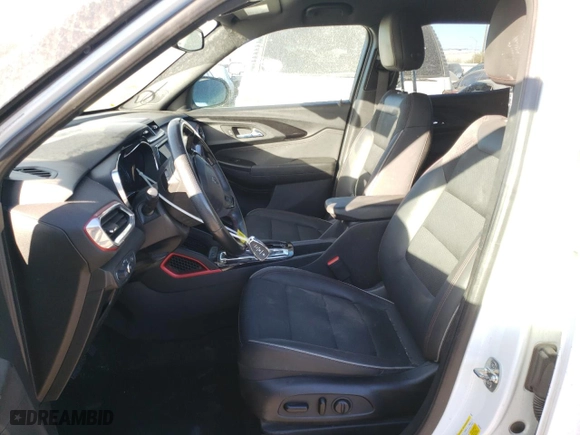 2021 Chevrolet TrailBlazer RS with VIN KL79MTSL5MB164095, listed as a Copart auction lot 85916384 with 71,109 mi miles and Salvage Title. Bid and sale history available at carsss.com. Image 7.