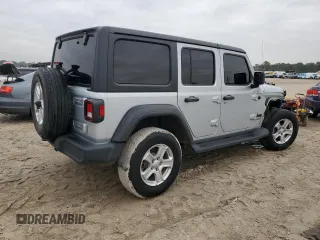 2022 Jeep Wrangler Unlimited Sport S with VIN 1C4HJXDG5NW239967, listed as a Copart auction lot 42630375 with 65,568 mi miles and Salvage Title. Bid and sale history available at carsss.com. Image 3.