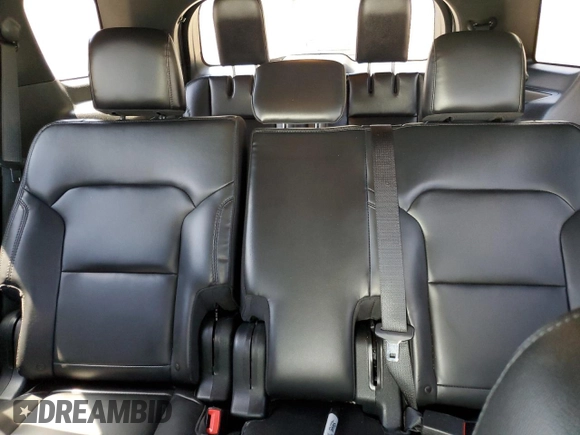 2019 Ford Explorer XLT z VIN 1FM5K8D89KGA67507, wystawiony jako Copart lot #53169065 z przebiegiem 103 667 mil mil oraz Czysty tytuł • Clean title. Historia ofert i sprzedaży dostępna na DreamBid. Obrazek 10.