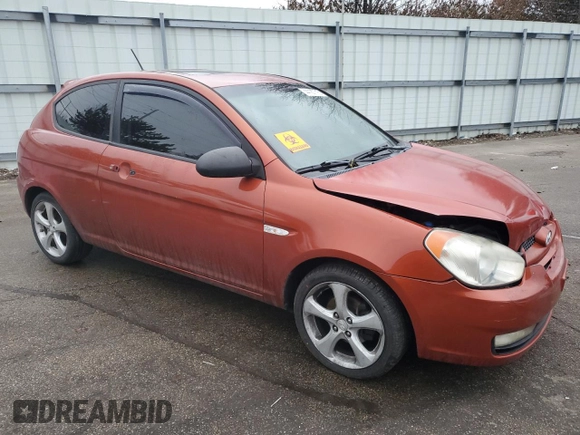 2009 Hyundai Accent Auto SE with VIN KMHCN36C49U122105, listed as a Copart auction lot 44187715 with 162,562 mi miles and Salvage Title. Bid and sale history available at carsss.com. Image 4.