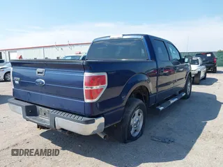 2010 Ford F-150 XL with VIN 1FTEW1C82AKA18064, listed as a IAAI auction lot 40208366 with 233,600 mi miles. Bid and sale history available at carsss.com. Image 4.