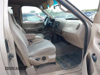 1998 Ford F-150 XL with VIN 1FTRX17LXWNA45807, listed as a IAAI auction lot 42570514 with 240,273 mi miles and . Bid and sale history available at DreamBid. Image 5.