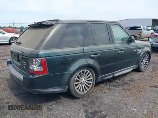 2011 Land Rover Range Rover Sport HSE с VIN SALSF2D43BA295388, выставлен на аукционе IAAI как лот 42664915 с пробегом Не указан миль и . История ставок и продаж доступна на DreamBid. Изображение 4.