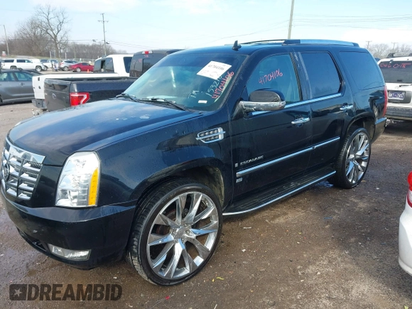 2007 Cadillac Escalade z VIN 1GYFK63857R153210, wystawiony jako IAAI lot #41704106 z przebiegiem 291 658 mil mil oraz . Historia ofert i sprzedaży dostępna na DreamBid. Obrazek 2.