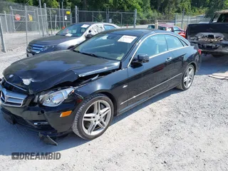2012 Mercedes-Benz E 550 with VIN WDDKJ7DB5CF150395, listed as a IAAI auction lot 42673196 with 125,247 mi miles and . Bid and sale history available at DreamBid. Image 2.