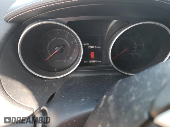 2011 Mitsubishi Outlander XLS z VIN JA4JS4AX4BU012496, wystawiony jako Copart lot #52871125 z przebiegiem 136 561 mil mil oraz Szkoda całkowita • Salvage title. Historia ofert i sprzedaży dostępna na DreamBid. Obrazek 9.