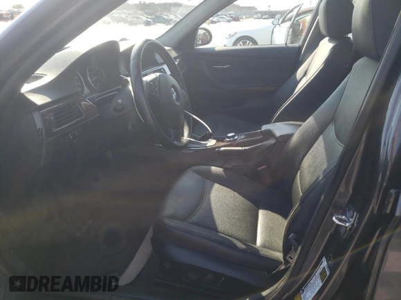 2007 BMW 3 Series 328i с VIN WBAVC535X7FZ75126, выставлен на аукционе Copart как лот 75366994 с пробегом 130 305 миль миль и Чистый • Clean title. История ставок и продаж доступна на DreamBid. Изображение 7.
