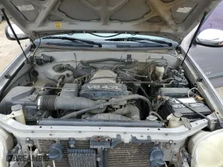 2001 Toyota Tundra SR5 with VIN 5TBRT34161S185472, listed as a Copart auction lot 88358145 with 300,644 mi miles and Salvage Title. Bid and sale history available at carsss.com. Image 11.