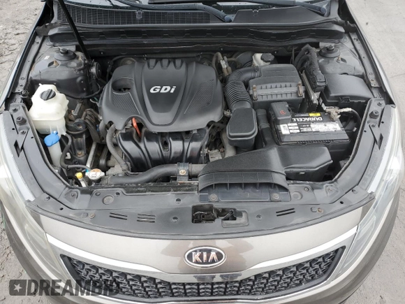 2011 Kia Optima LX z VIN KNAGM4A75B5173585, wystawiony jako Copart lot #51895325 z przebiegiem 137 318 mil mil oraz Szkoda całkowita • Salvage title. Historia ofert i sprzedaży dostępna na DreamBid. Obrazek 11.