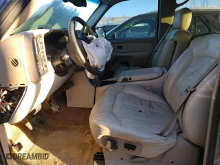 2002 Chevrolet Tahoe LT with VIN 1GNEK13Z22R219015, listed as a Copart auction lot 88822865 with 0 mi miles and Non Repairable. Bid and sale history available at carsss.com. Image 7.