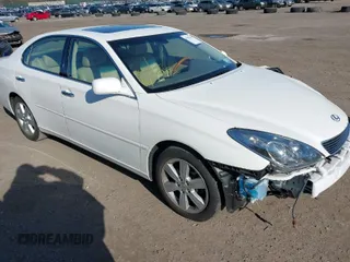2005 Lexus ES 330 with VIN JTHBA30G655139482, listed as a IAAI auction lot 41982334 with 38,944 mi miles. Bid and sale history available at carsss.com. Image 1.