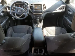 2016 Jeep Cherokee Latitude with VIN 1C4PJLCS3GW108226, listed as a Copart auction lot 57223195 with 118,692 mi miles and Salvage title. Bid and sale history available at DreamBid. Image 8.