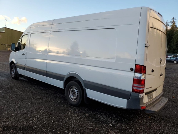 2015 Mercedes-Benz Sprinter Cargo Vans EXT with VIN WD3PE8DC2F5995681, listed as a Copart auction lot 81265434 with 66,062 mi miles and Clean Title. Bid and sale history available at carsss.com. Image 2.