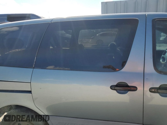 1999 Toyota Sienna CE with VIN 4T3ZF19CXXU159400, listed as a Copart auction lot 72435024 with 281,279 mi miles and Salvage Title. Bid and sale history available at carsss.com. Image 11.