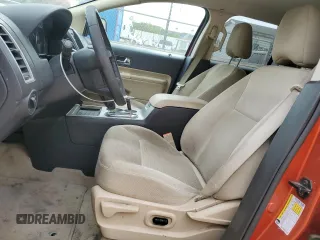 2008 Ford Edge SEL z VIN 2FMDK48C78BA20687, wystawiony jako Copart lot #54423775 z przebiegiem 140 648 mil mil oraz Czysty tytuł • Clean title. Historia ofert i sprzedaży dostępna na DreamBid. Obrazek 7.