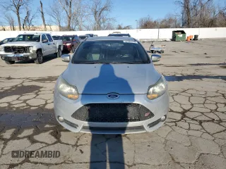 2014 Ford Focus ST with VIN 1FADP3L91EL399487, listed as a Copart auction lot 42525115 with 115,352 mi miles and Salvage Title. Bid and sale history available at carsss.com. Image 5.