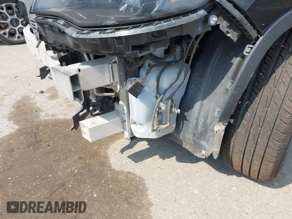 2021 Jeep Cherokee Limited with VIN 1C4PJLDX8MD183389, listed as a IAAI auction lot 42286478 with 93,677 mi miles and . Bid and sale history available at DreamBid. Image 6.