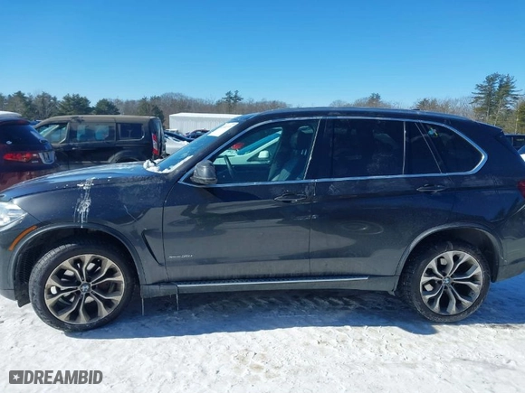 2017 BMW X5 xDrive35i with VIN 5UXKR0C58H0V50353, listed as a IAAI auction lot 41501374 with 114,175 mi miles. Bid and sale history available at carsss.com. Image 15.