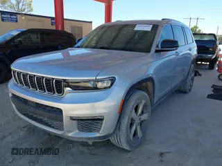 2022 Jeep Grand Cherokee Limited z VIN 1C4RJJBG1N8521340, wystawiony jako IAAI lot #41854441 z przebiegiem 58 354 mil mil oraz . Historia ofert i sprzedaży dostępna na DreamBid. Obrazek 18.