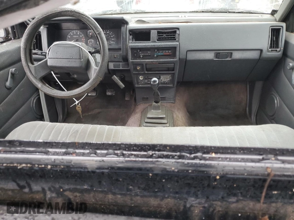 1993 Nissan Frontier с VIN 1N6SD11S1PC422206, выставлен на аукционе Copart как лот 80961204 с пробегом 261 085 миль миль и На запчасти • Non repairable. История ставок и продаж доступна на DreamBid. Изображение 8.